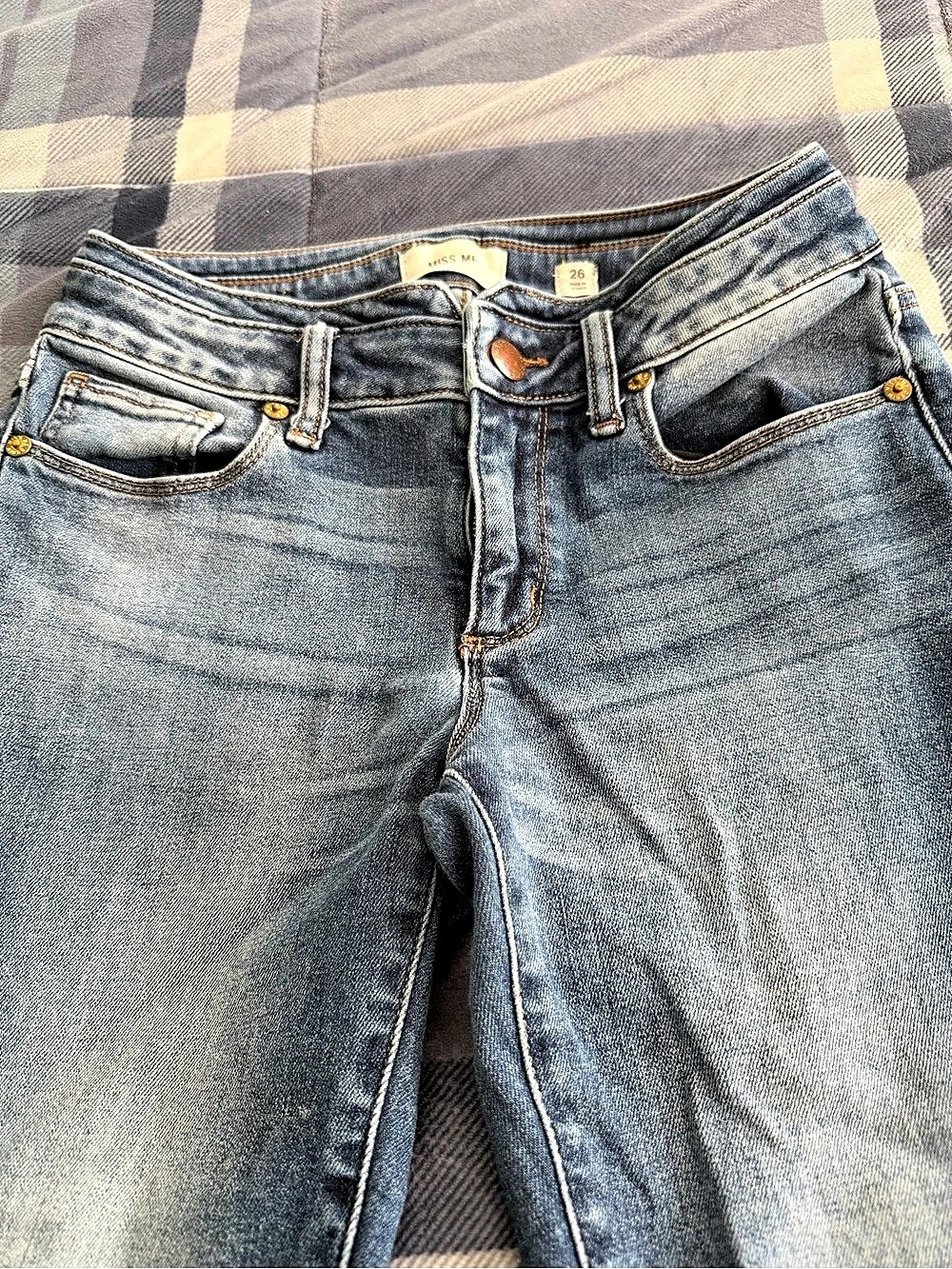 Miss Me Skinny Jeans in Blue Waist 26